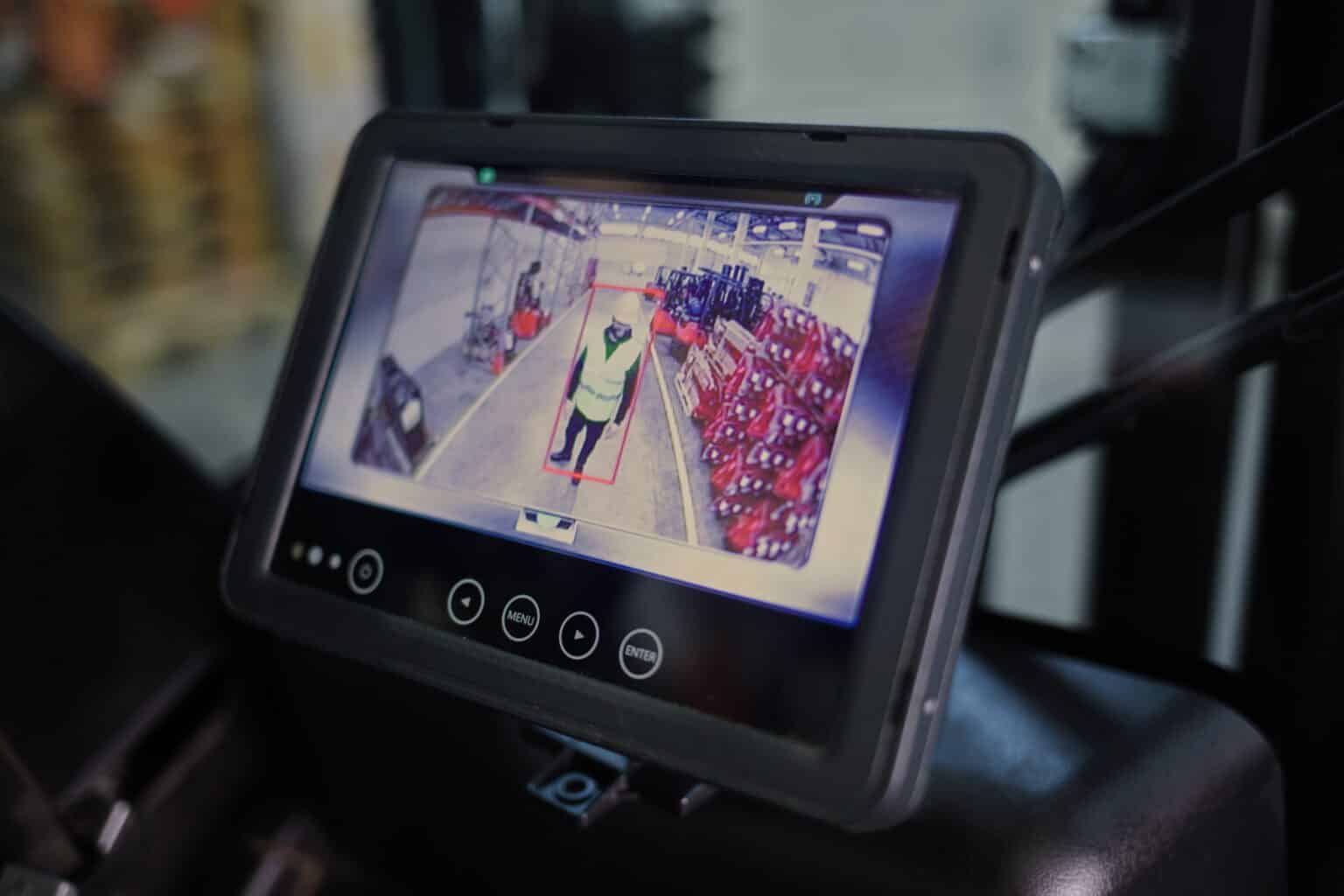 camera ai safety - Detectare precisa a pietonilor